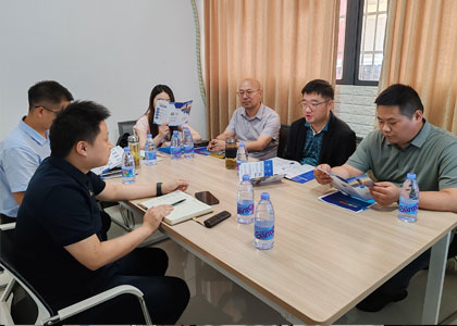 �����д����ݹ�ҵЭ����˾�߷õ���